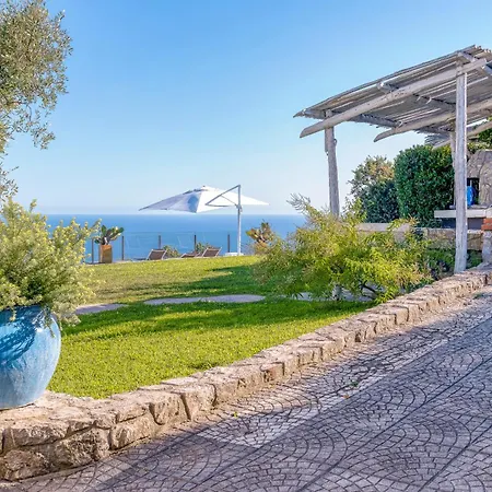 Miragalli Villa *